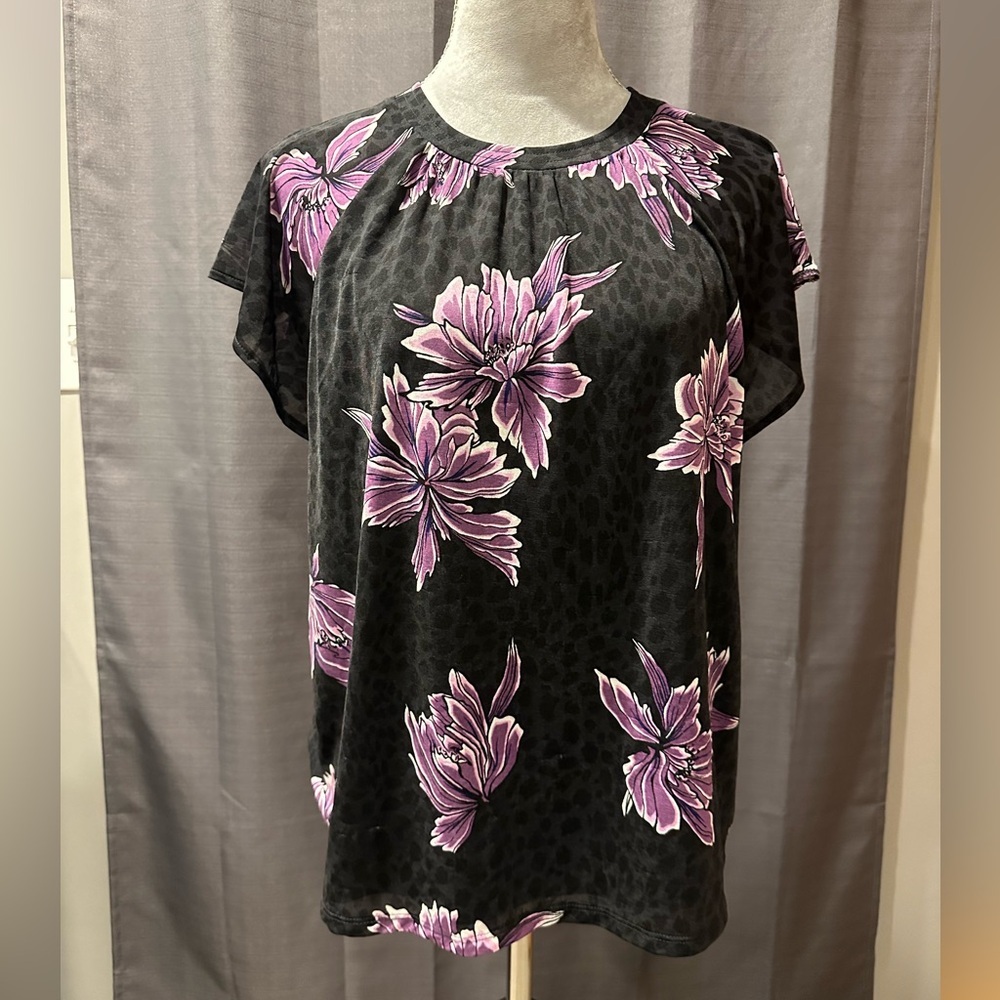 Large Apt 9 blouse